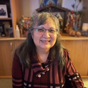 Meet your Posher, Philomene